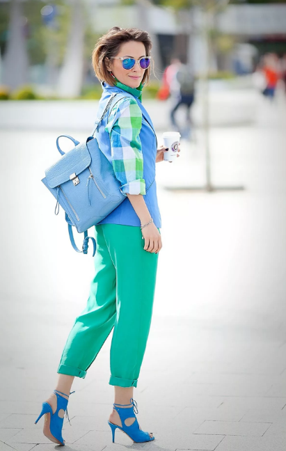 style décontracté bleu-vert