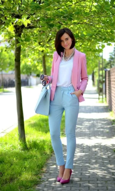 classico stile business rosa e blu