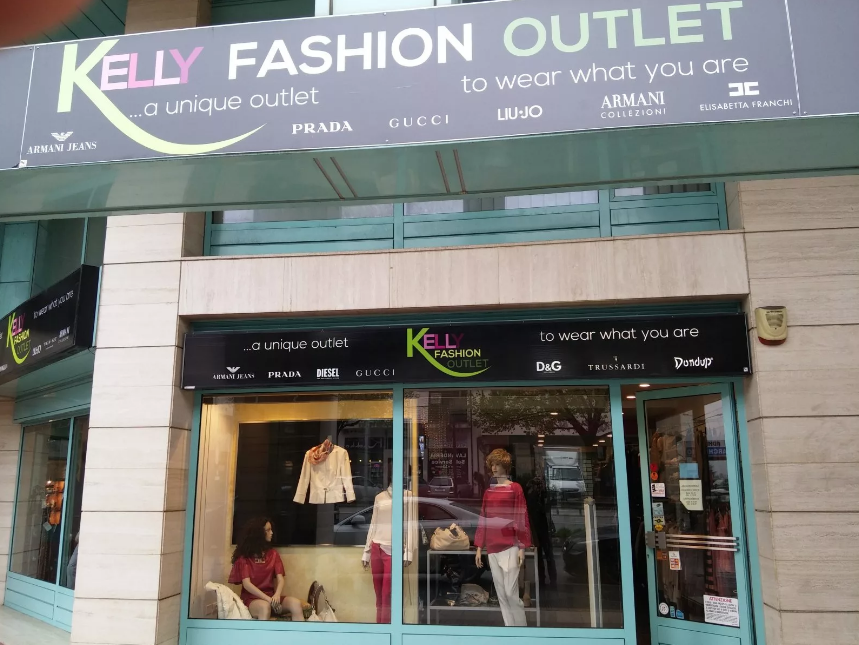 κατάστημα outlet του Αγίου Μαρίνου