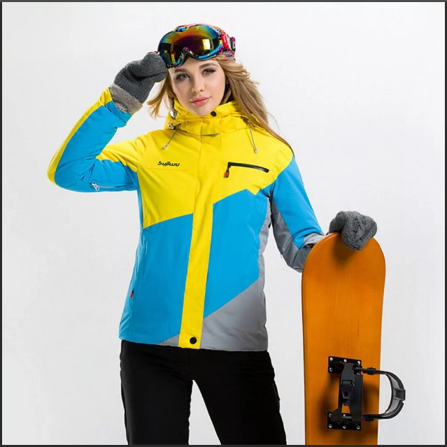 tenue de sport bleue et jaune