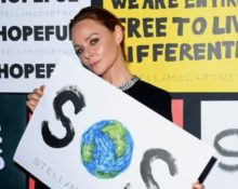 Por qué Stella McCartney sugiere lavar la ropa lo menos posible