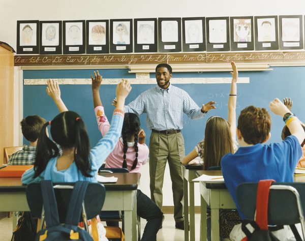 Comment les enseignants s'habillent à l'étranger