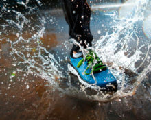 How to choose sneakers that don't get wet