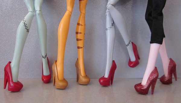 Como fazer sapatos para Barbie