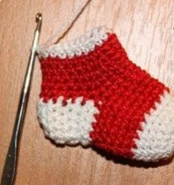 Weihnachtssocken-Strickknöchel