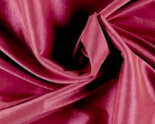 vải taffeta màu đỏ tía