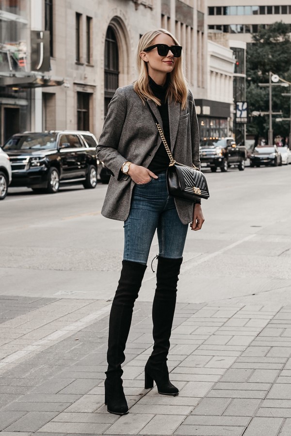 Over the knee boots med jeans.