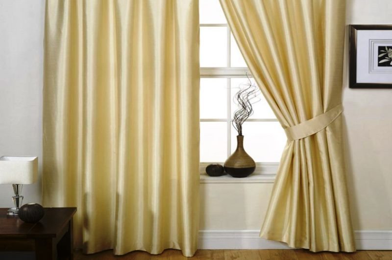 Polyester curtains