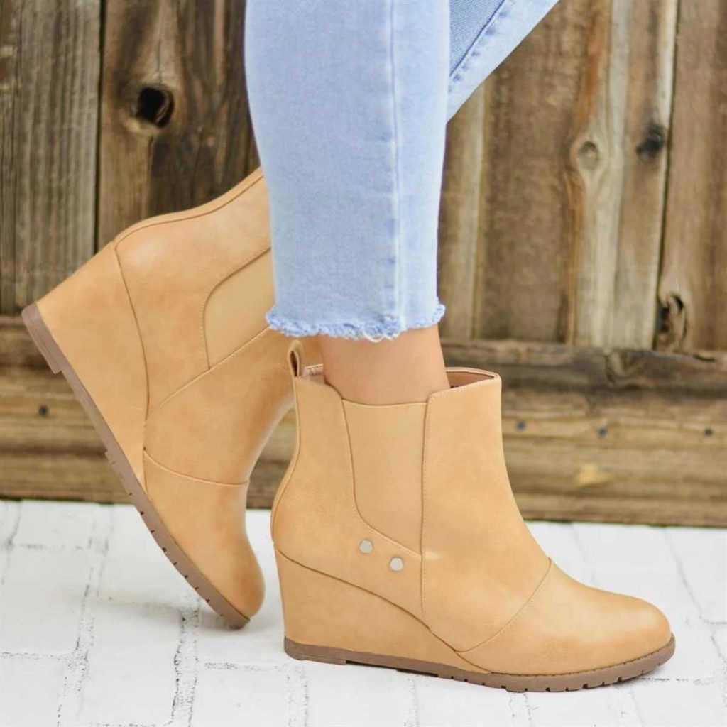 Helle Wedges.