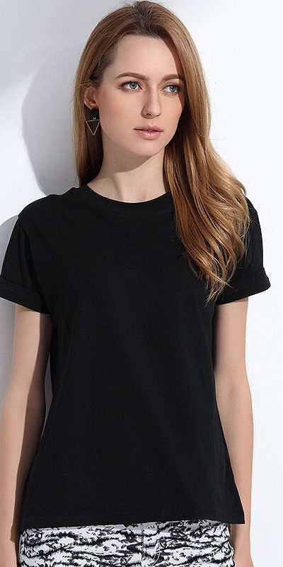 Black T-shirt.