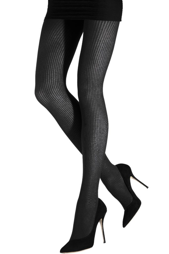 Ribbede cashmere tights.