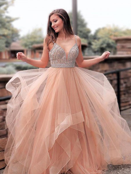 Dress with a full skirt.