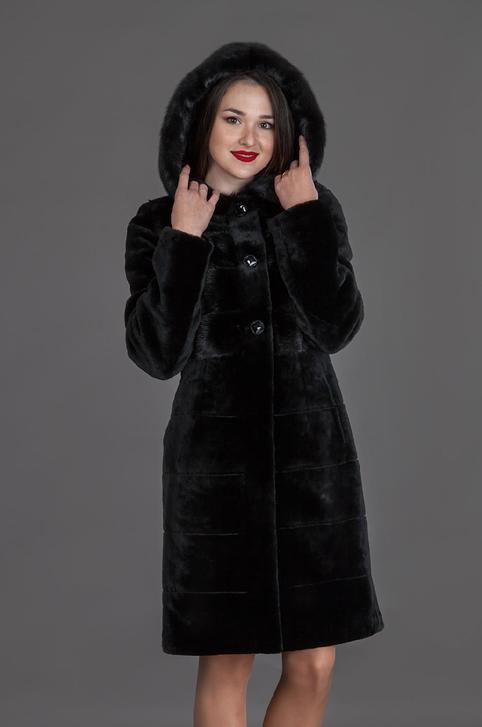 Mouton short fur coat