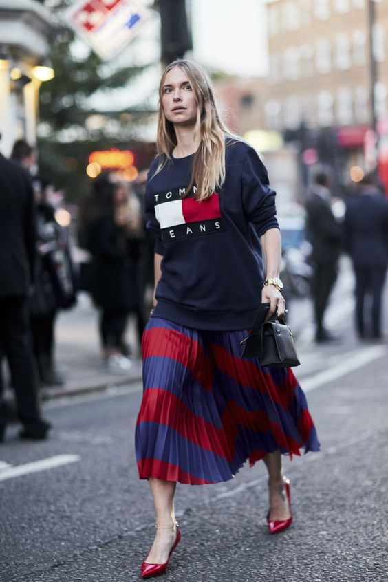 A sporty look with a skirt.