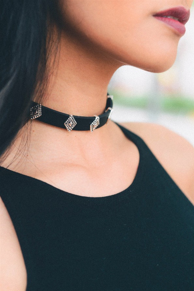 choker