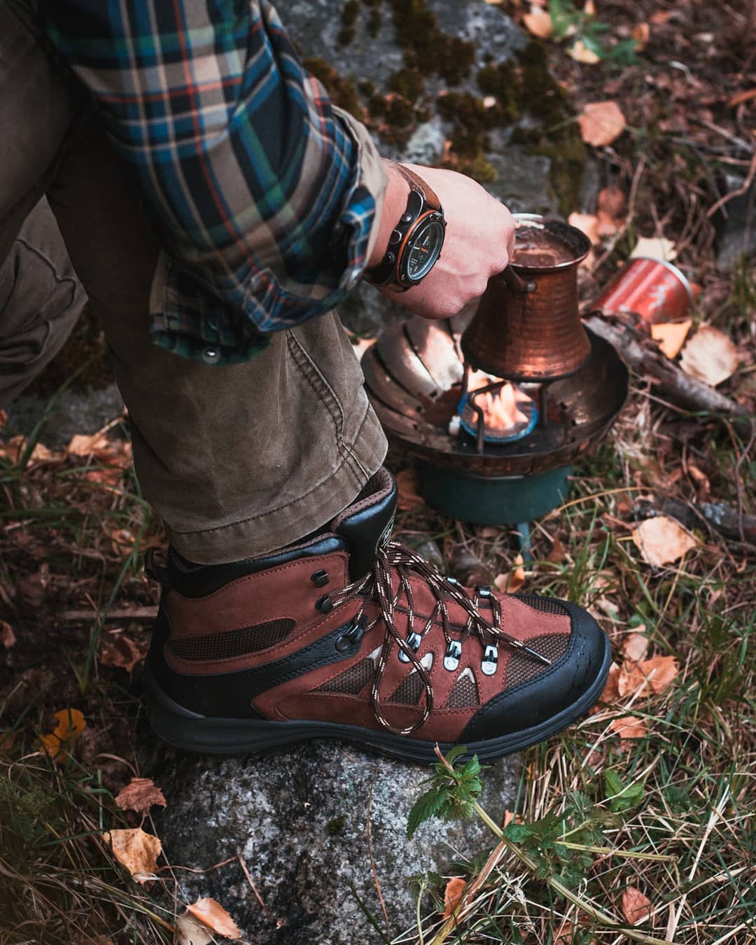 Trekking boots