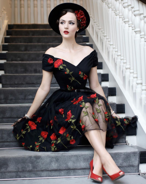 rochie retro neagra