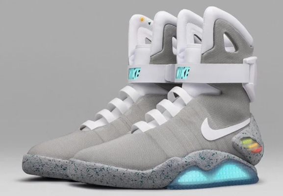 Nike Air Mag Back to The Future 2016