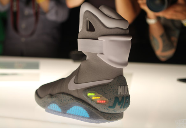 Nike Mag terug naar de toekomst (2011)