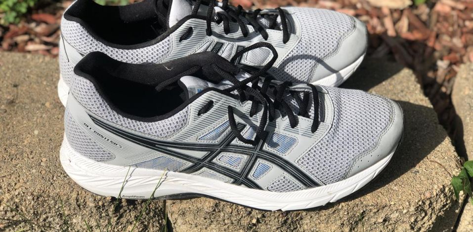 Asics Gel Yarışması 5.