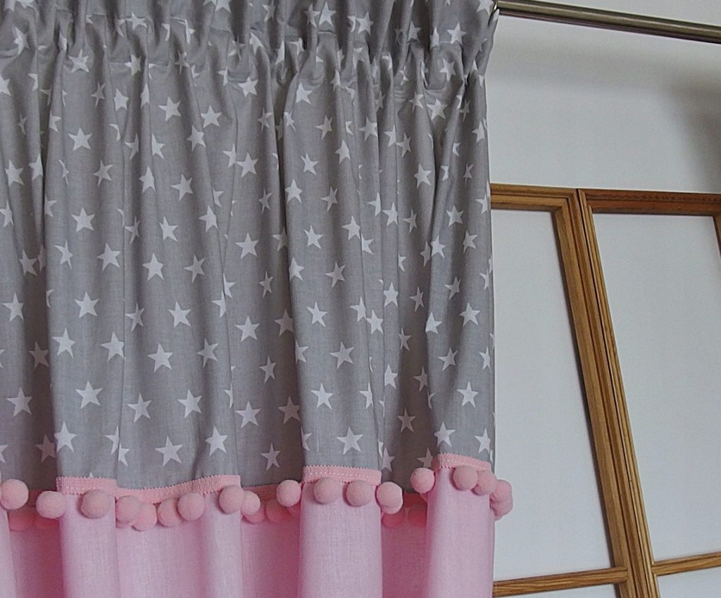 curtains with pompoms