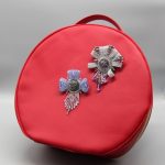 Broche sur un sac