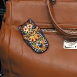 Broche sur un sac