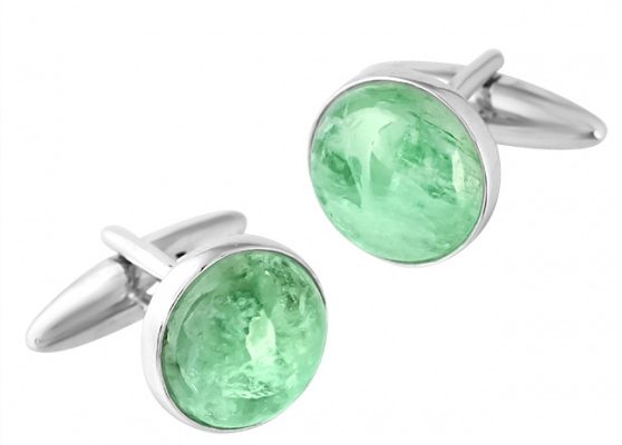 Cufflinks with beryl.