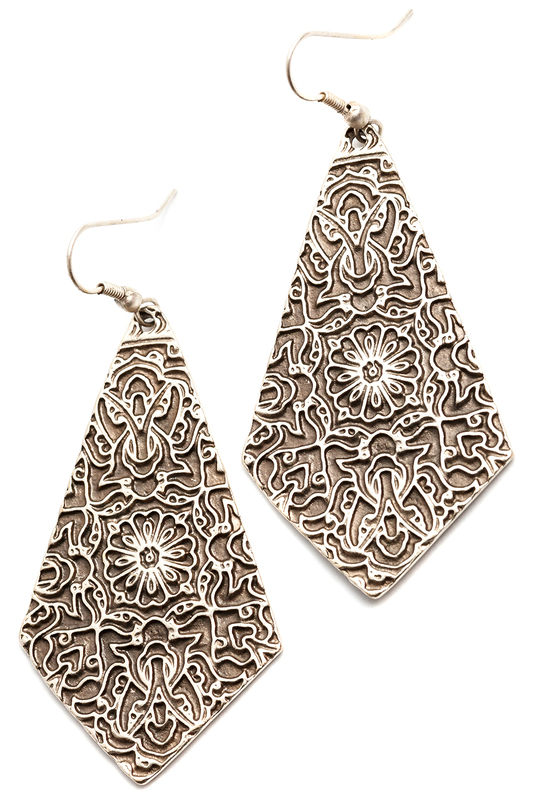 Boho chic earrings.