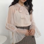 Transparante blouse