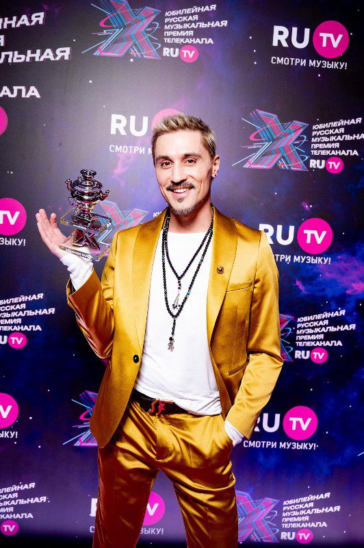 Dima Bilan bij de RU.TV Awards 2021