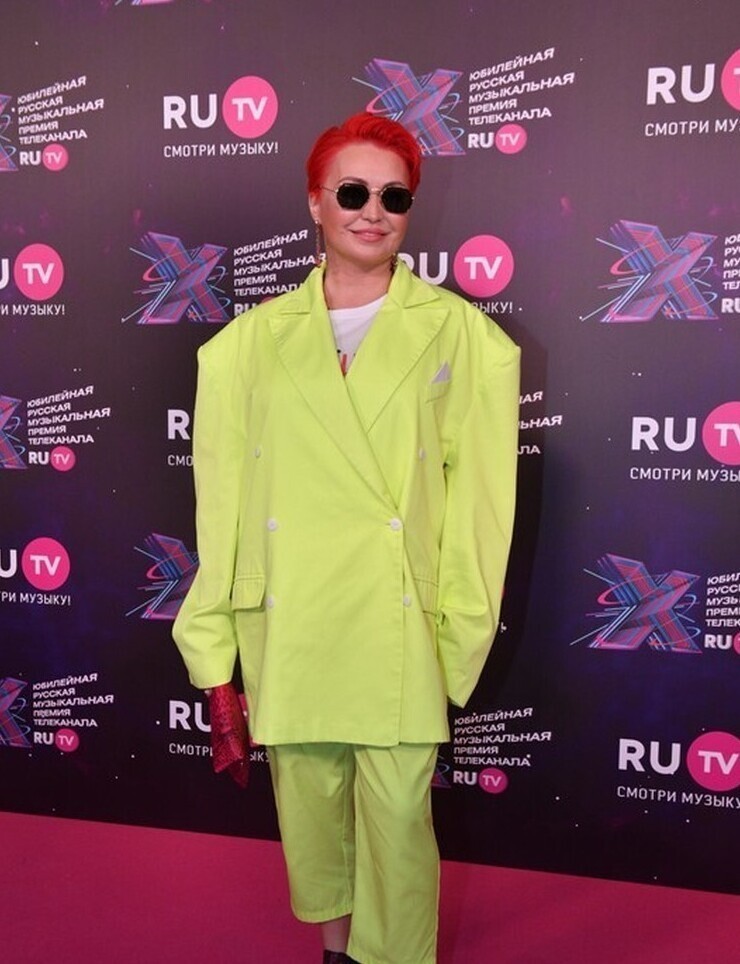 Katya Lel a RU.TV Awards 2021-en