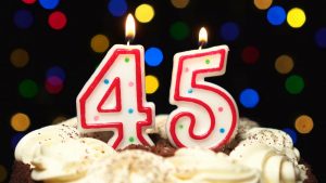 Félicitations pour votre 45e anniversaire