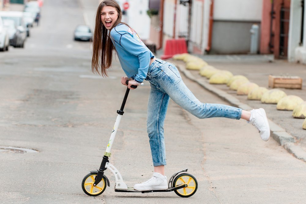 Billeder til at køre på en elektrisk scooter