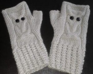 Mittens with owl pattern