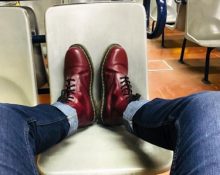 Dr. Martens dan cara mengesan yang palsu