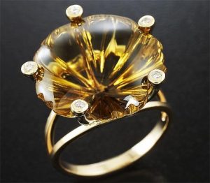 Ring with citrine