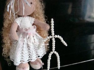 Crochet doll