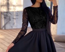 Mică rochie neagră elegantă