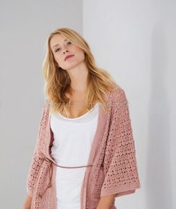 Crochet kimono