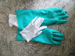 Latex gloves