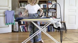 How to lay out an ironing board