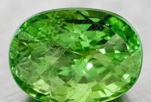 Tsavorite stone