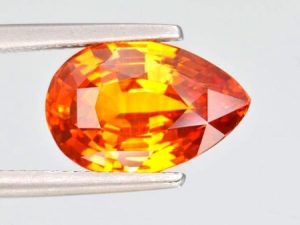 Yellow sapphire stone - properties