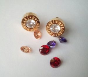 Bulgari - anting-anting emas