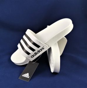 Modelli di pantofole Adidas